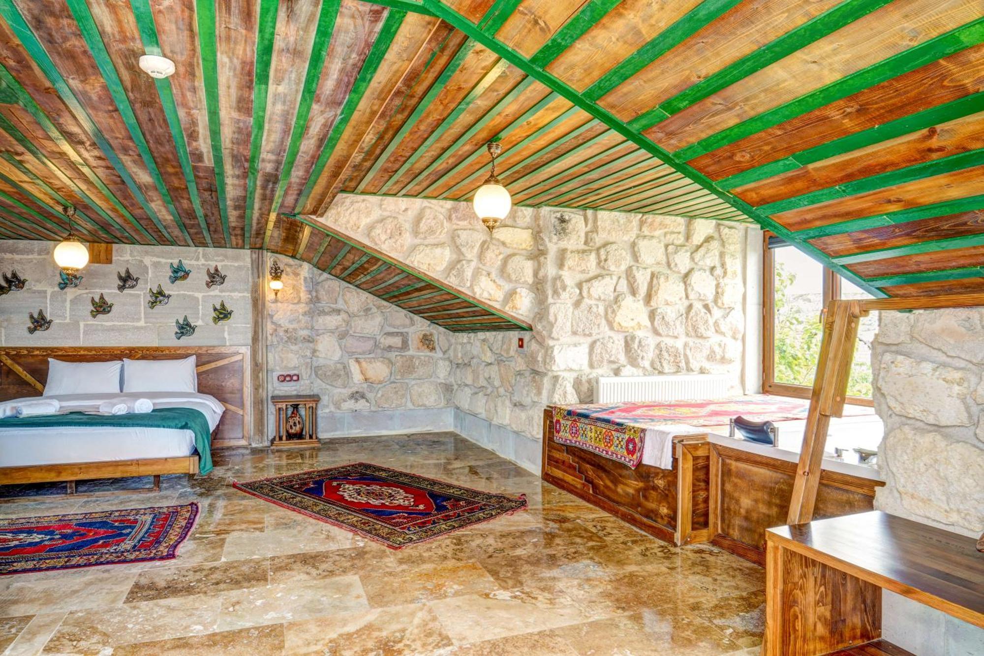 Hotel Nissa Cave à Göreme Extérieur photo