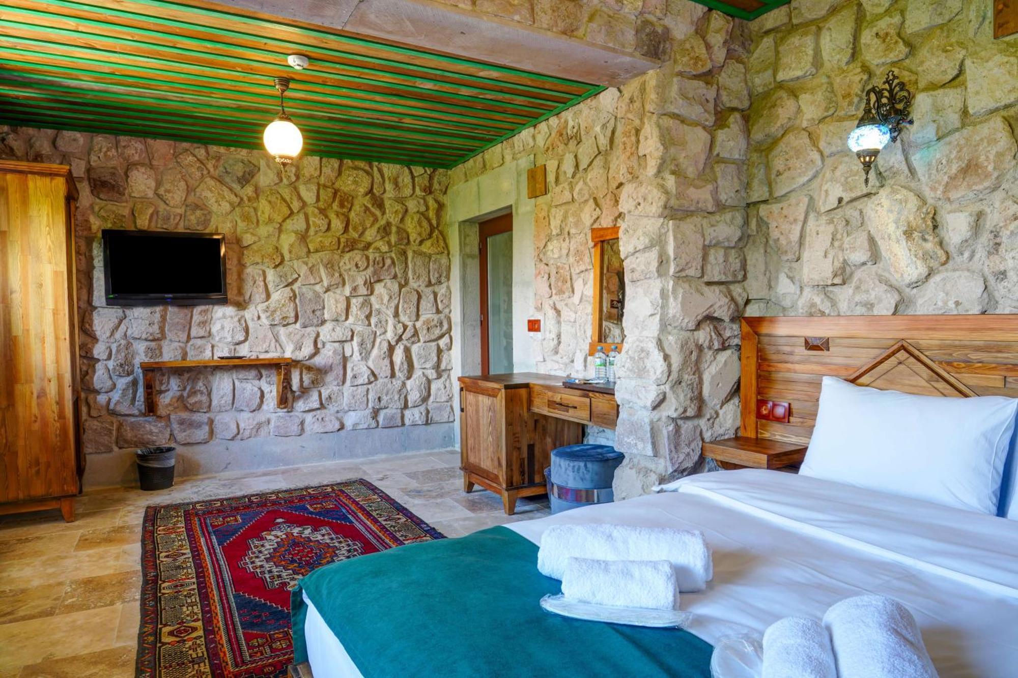 Hotel Nissa Cave à Göreme Extérieur photo