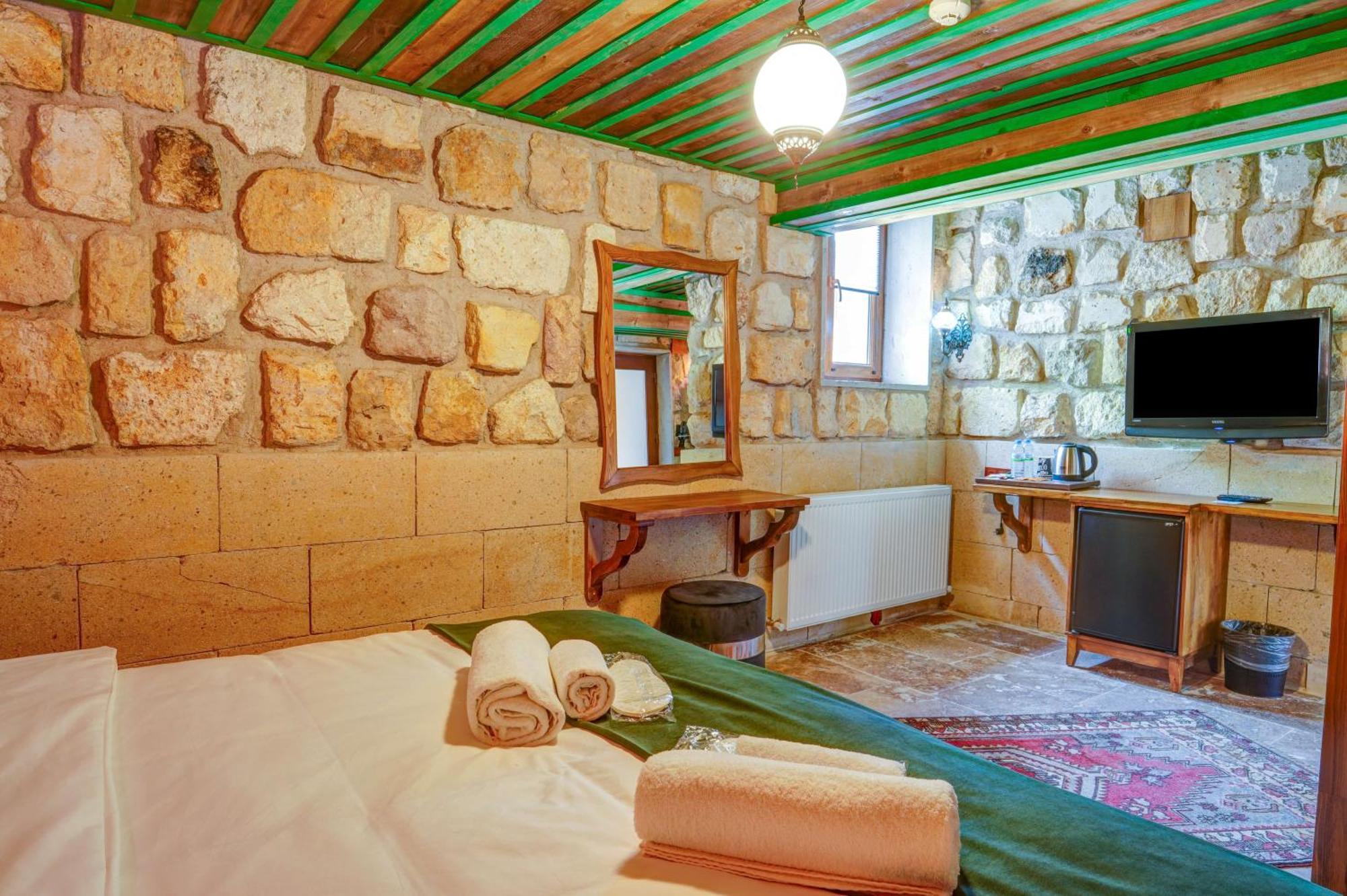 Hotel Nissa Cave à Göreme Extérieur photo
