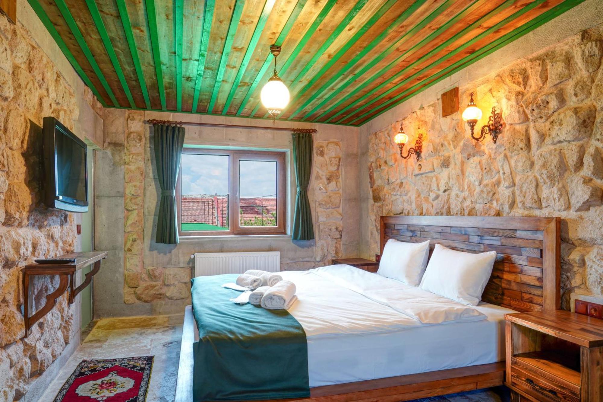 Hotel Nissa Cave à Göreme Extérieur photo