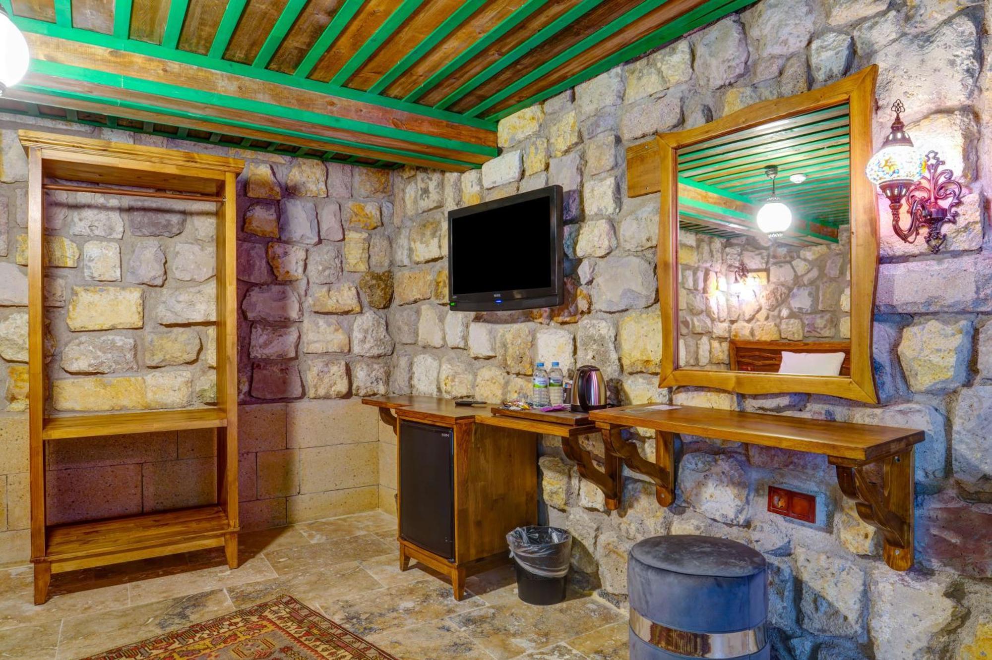 Hotel Nissa Cave à Göreme Extérieur photo